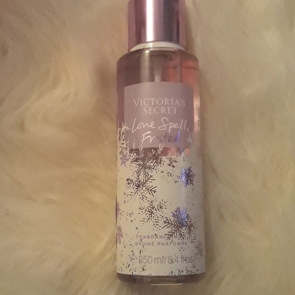 Love spell frosted mist
